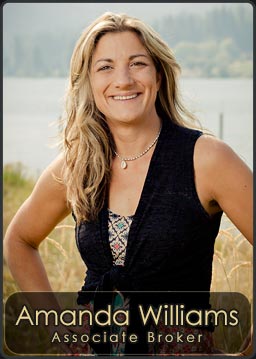 Amanda Williams, Associate Broker for CENTURY 21 RiverStone located in the Priest River Office